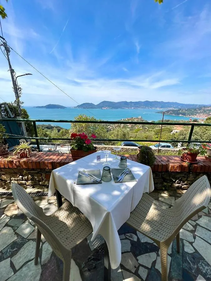 Appartamento Vista Mare A Lerici Con Parcheggio Privato Gratuito